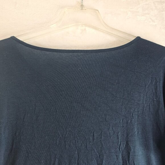 J. Jill Fit Stepped Hem Boat Neck Top Size L Tee Long Sleeve Dark Blue Pullover - Picture 9 of 10